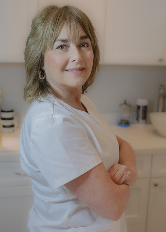 Brenda Bononcini, Aesthetician