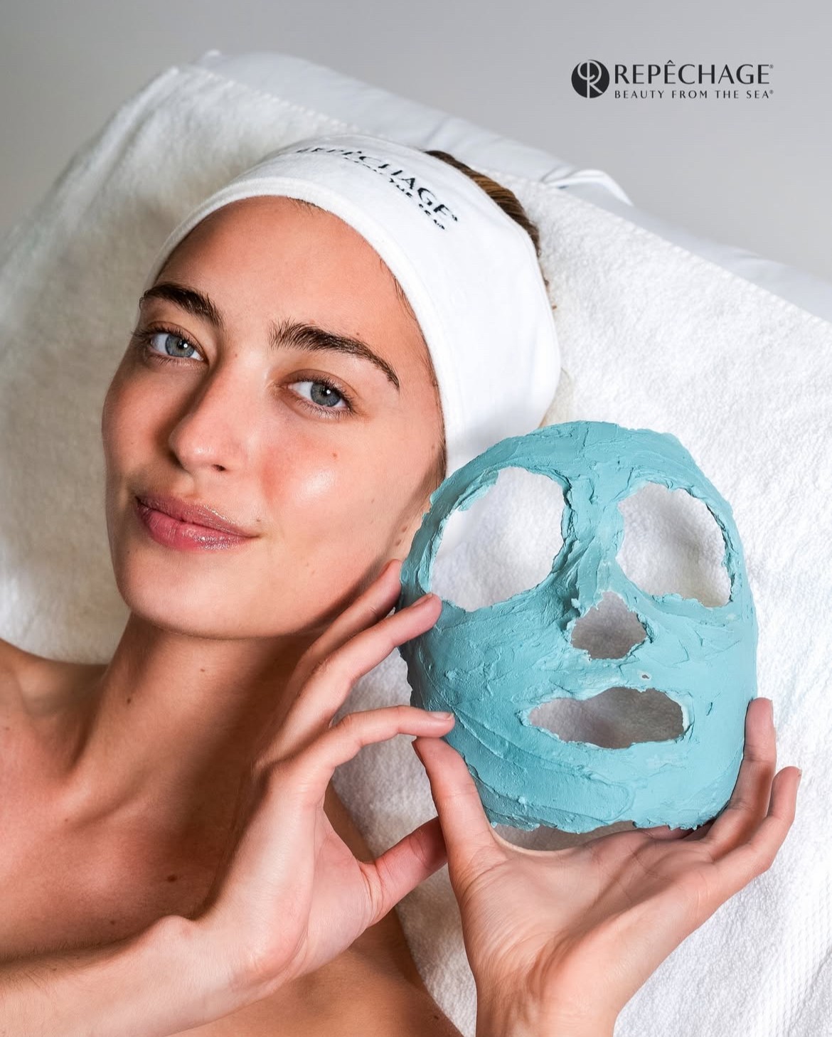 Triple Action Lift Peptide Cryo Facial